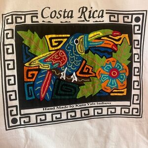 Colorful Toucan Graphic T-Shirt